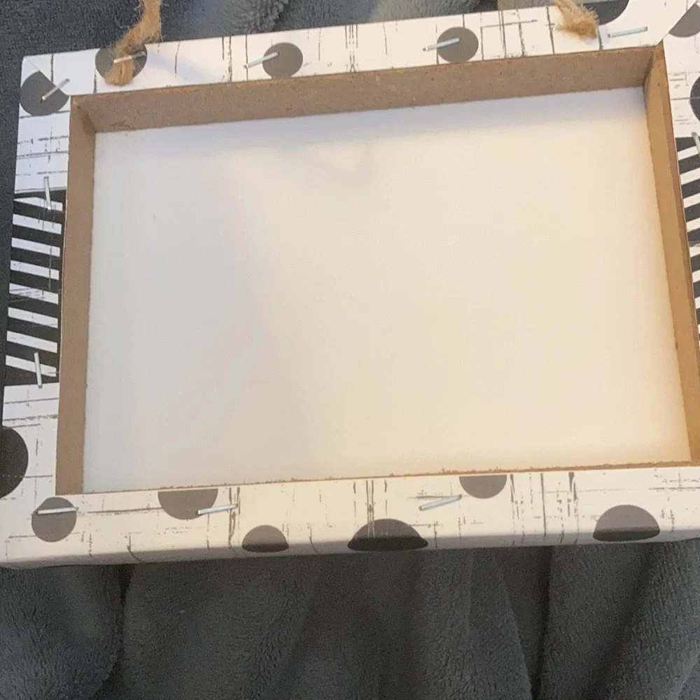 FINAL MARKDOWN wall hanging